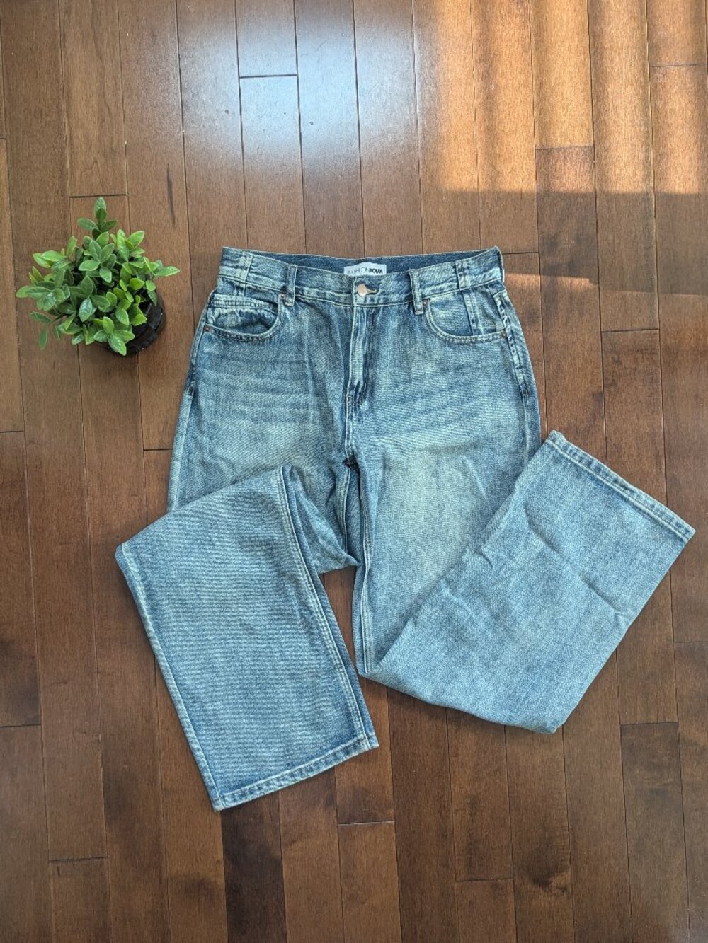 FASHION NOVA 'AINT THAT SWEET' LOW RISE BAGGY JEANS